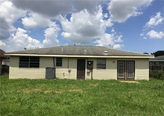 3rd image of 629 Taylorbrook Dr, Gretna, LA 70056 | MLS# 2570373