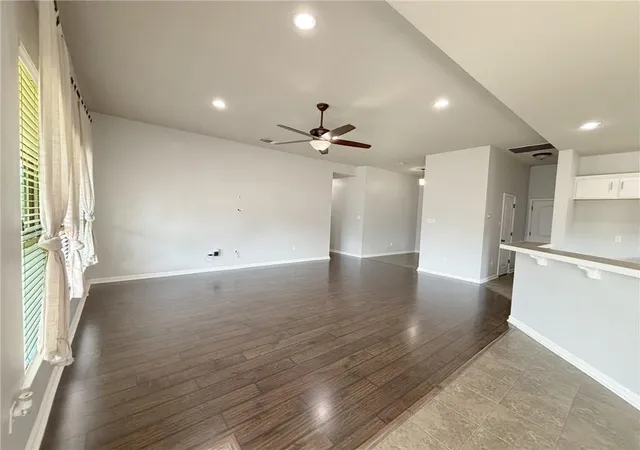 4th image of 38236 Dolphin Ct, Gonzales, LA 70737 | MLS# 2570685