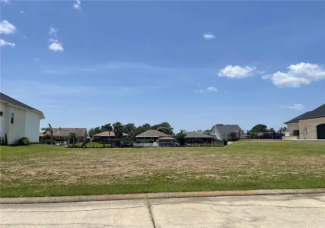 1st image of 436 San Cristobal Ct, Slidell, LA 70458 | MLS# 2570721