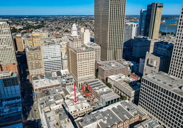 34th image of 821 Perdido St #3C, New Orleans, LA 70112 | MLS# 2570808