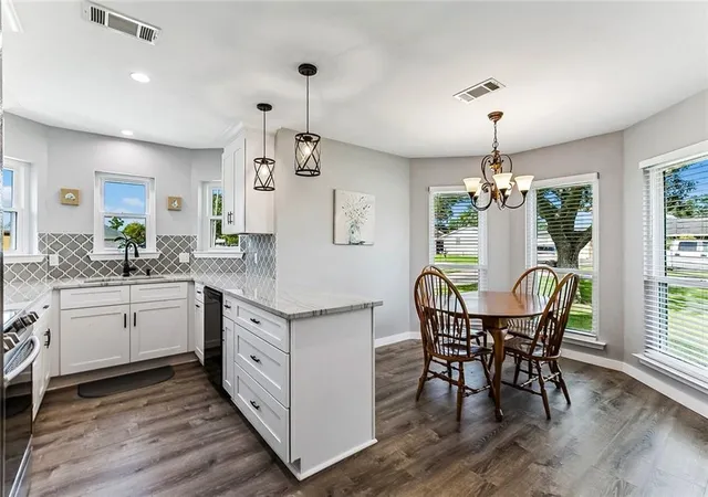Photo 3 of Single family home for sale at 315 Davis Dr, Luling, LA 70070 | MLS# 2570783 | Listing updated on 2026-08-05