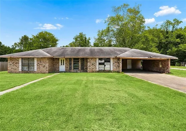 1st image of 37301 Anderson Rd, Geismar, LA 70734 | MLS# 2570932
