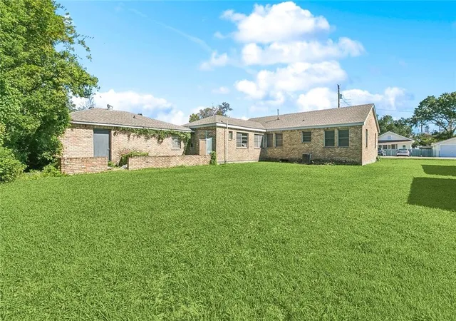 Photo 17 of Single family home for sale at 425 Goodhope St, Norco, LA 70079 | MLS# 2569394 | Listing updated on 2026-10-03