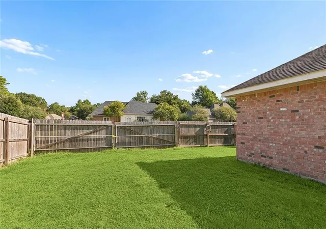 21st image of 1933 Marlin Dr, Mandeville, LA 70448 | MLS# 2570957