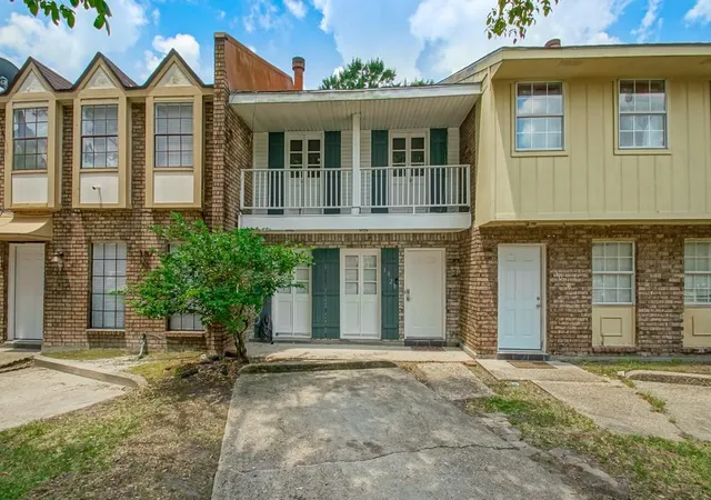 2nd image of 1028 Dimarco Dr, Marrero, LA 70072 | MLS# 2571141