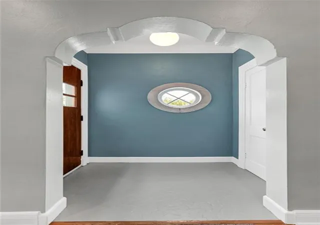 Photo 3 of Sale Pending at 208 Dodge Ave, Jefferson, LA 70121 | MLS# 2570886 | Listing updated on 2026-10-06
