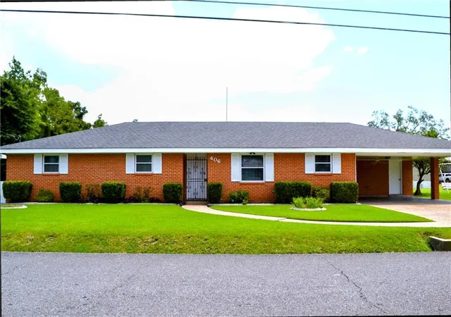 Photo 1 of Single family home for sale at 406 W Easy St, Destrehan, LA 70047 | MLS# 2571423 | Listing updated on 2026-09-01