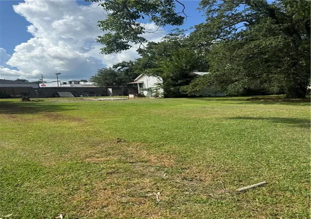 Photo 3 of Land for sale at 237 Bailey St, Harahan, LA 70123 | MLS# 2571326 | Listing updated on 2026-09-01