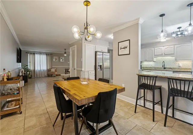 Photo 4 of Townhouse for sale at 231 Wright Ave #B, Terrytown, LA 70056 | MLS# 2571578 | Listing updated on 2026-09-01