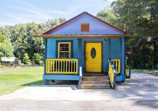 Photo 1 of Single family home for sale at 1214 Dan St, Bogalusa, LA 70427 | MLS# 2571584 | Listing updated on 2026-08-29