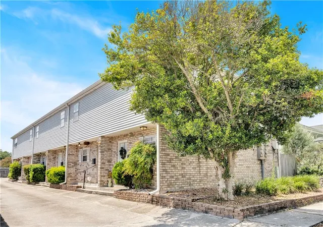 Photo 2 of Condo for sale at 2632 Lepage St #2632, New Orleans, LA 70119 | MLS# 2571600 | Listing updated on 2026-08-30