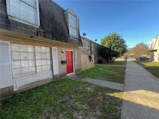 Photo 1 of Townhouse for sale at 3260 66 Kabel Dr, New Orleans, LA 70131 | MLS# 2571572 | Listing updated on 2026-10-13