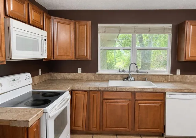 Photo 3 of Single family home for sale at 364 Hickory Dr, Slidell, LA 70458 | MLS# 2571478 | Listing updated on 2026-08-28
