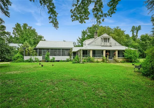 Photo 1 of Single family home for sale at 73184 Keen Rd, Abita Springs, LA 70420 | MLS# 2570874 | Listing updated on 2026-08-27