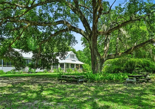 Photo 2 of Single family home for sale at 73184 Keen Rd, Abita Springs, LA 70420 | MLS# 2570874 | Listing updated on 2026-08-27