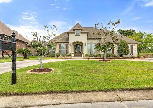 Photo 1 of Sale Pending at 333 Cypress Lakes Dr, Slidell, LA 70458 | MLS# 2571950 | Listing updated on 2026-08-27
