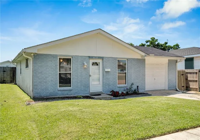Photo 1 of Single family home for sale at 4137 W Loyola Dr, Kenner, LA 70065 | MLS# 2572217 | Listing updated on 2026-08-27