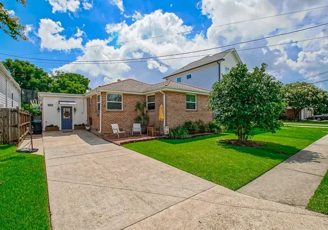 Photo 1 of Sale Pending at 1349 Sylvia Ave, Metairie, LA 70005 | MLS# 2572059 | Listing updated on 2026-08-30