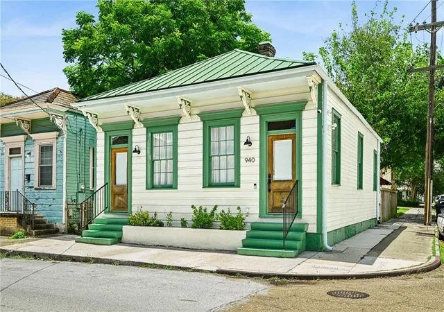 Photo 1 of Single family home for sale at 940 Congress St, New Orleans, LA 70117 | MLS# 2572352 | Listing updated on 2026-09-25
