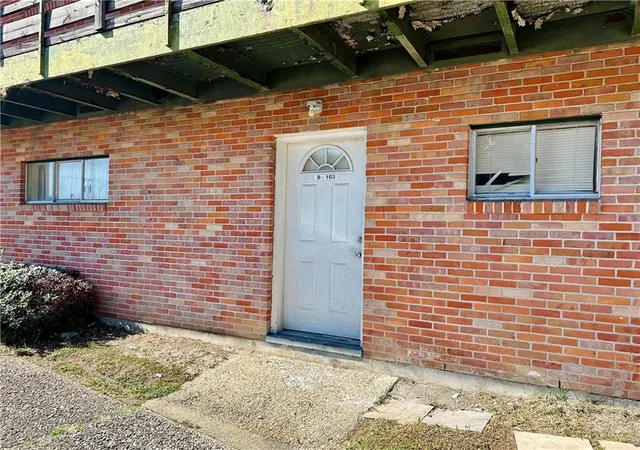 Photo 1 of Condo for sale at 3838 Pontchartrain Dr #B-103, Slidell, LA 70458 | MLS# 2572420 | Listing updated on 2026-08-27