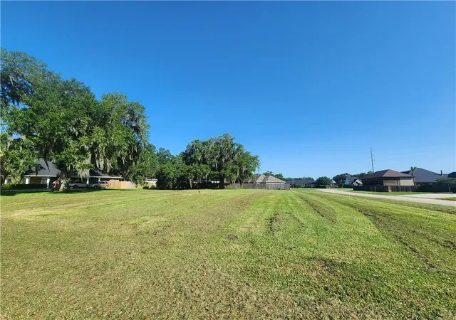 Photo 3 of Land for sale at 140 Regina Ct, Belle Chasse, LA 70037 | MLS# 2572577 | Listing updated on 2026-08-28