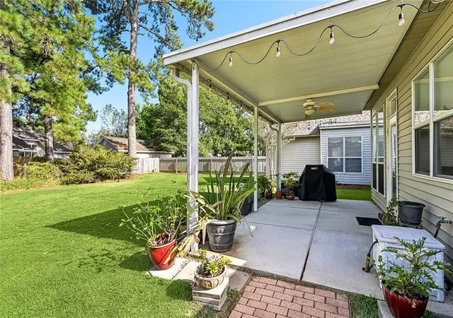 Photo 3 of Sale Pending at 1521 Sycamore Pl, Mandeville, LA 70448 | MLS# 2571489 | Listing updated on 2026-09-01