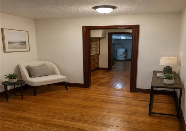 Listing Photo 4 - Condo for sale in building located at 6205-07 Wainwright Dr, New Orleans, LA 70122