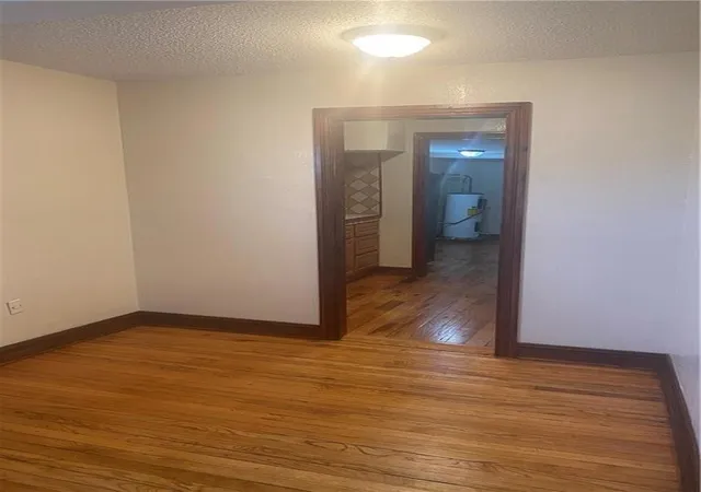 Listing Photo 5 - Condo for sale in building located at 6205-07 Wainwright Dr, New Orleans, LA 70122