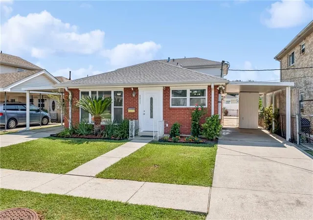 Photo 1 of Multi family home for sale at 6077 79 Wildair Dr, New Orleans, LA 70122 | MLS# 2571309 | Listing updated on 2026-08-29