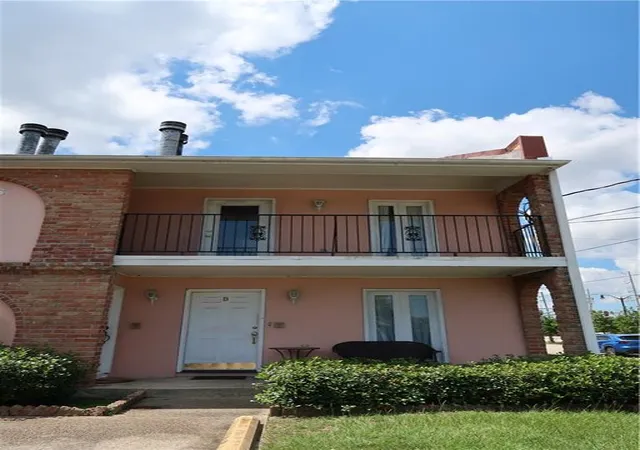 Condo for sale at 3416 W Esplanade Ave #B, Metairie, LA 70002 | MLS# 2573857 | Listing updated on 2026-08-30