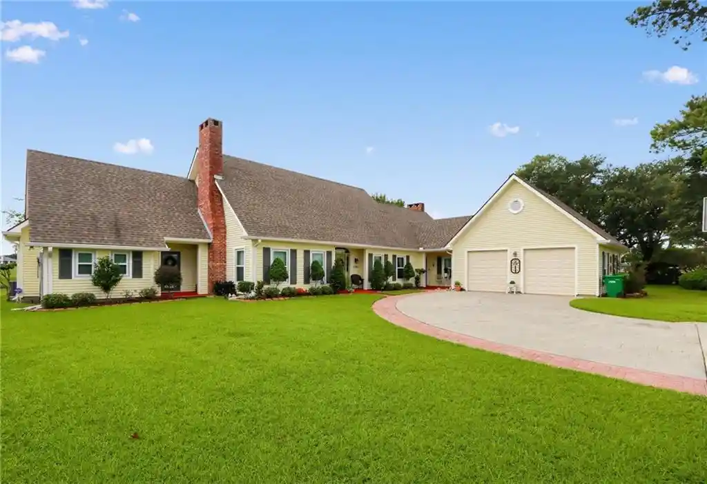 Single family home for sale at 2105 Augusta Dr, La Place, LA 70068 | MLS# 2573840 | Listing updated on 2026-10-18