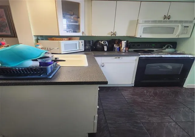 Photo 2 of Condo for sale at 3126 Edenborn Ave #618, Metairie, LA 70002 | MLS# 2574357 | Listing updated on 2026-08-27