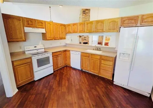 Photo 3 of Single family home for sale at 802 Lake Arthur Ct, Slidell, LA 70461 | MLS# 2574865 | Listing updated on 2026-09-01