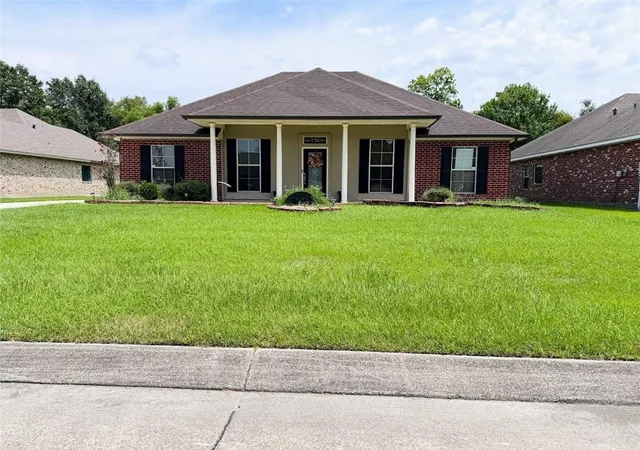 Photo 2 of Single family home for sale at 776 Emma Dr, Reserve, LA 70084 | MLS# 2572634 | Listing updated on 2026-09-01