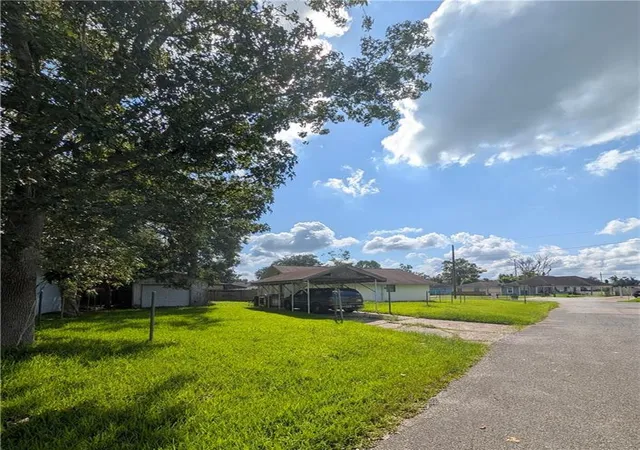 3rd image of 2756 Corinne Dr, Marrero, LA 70072 | MLS# 2574087