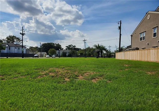 Photo 1 of Land for sale at 504 506 Andrews Ave, Metairie, LA 70005 | MLS# 2575114 | Listing updated on 2026-09-01