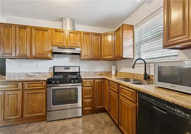 Photo 2 of Single family home for sale at 3009 Iowa Ave, Kenner, LA 70065 | MLS# 2575180 | Listing updated on 2026-09-01