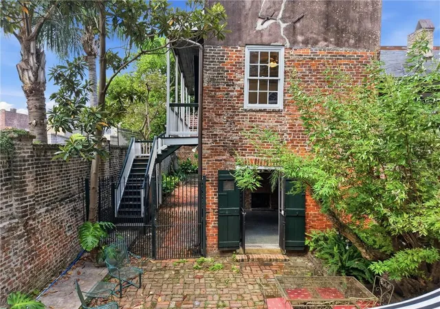 Photo 1 of Condo for sale at 823 Royal St #101, New Orleans, LA 70116 | MLS# 2577287 | Listing updated on 2026-09-29