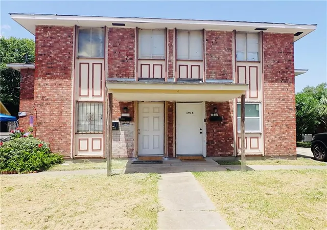 Photo 1 of Multi family home for sale at 1915 21 Elizardi Blvd, New Orleans, LA 70114 | MLS# 2578600 | Listing updated on 2026-09-25