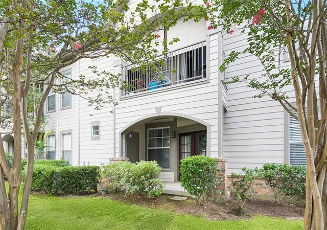 Photo 1 of Condo for sale at 350 Emerald Forest Blvd #6101, Covington, LA 70433 | MLS# 2577843 | Listing updated on 2026-09-25