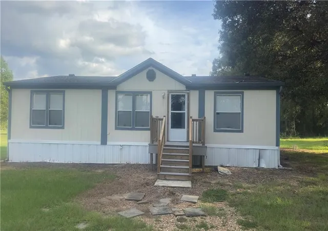 Photo 1 of Multi family home for sale at 333 Mcdaniel Rd, Amite, LA 70422 | MLS# 2578877 | Listing updated on 2026-09-25