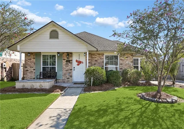 Photo 1 of Sale Pending at 632 La Salle Dr, La Place, LA 70068 | MLS# 2577817 | Listing updated on 2026-10-07