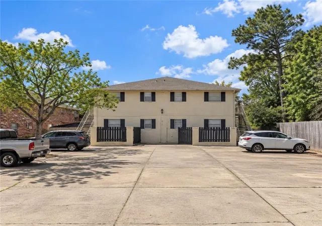 Condo for sale at 4008 Durand St #3, Metairie, LA 70001 | MLS# 2578501