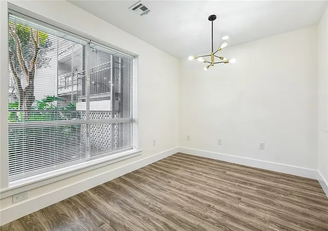 Listing Photo 5 - Condo for sale in building located at 318 Lake Marina Ave, New Orleans, LA 70124 - Unit #111