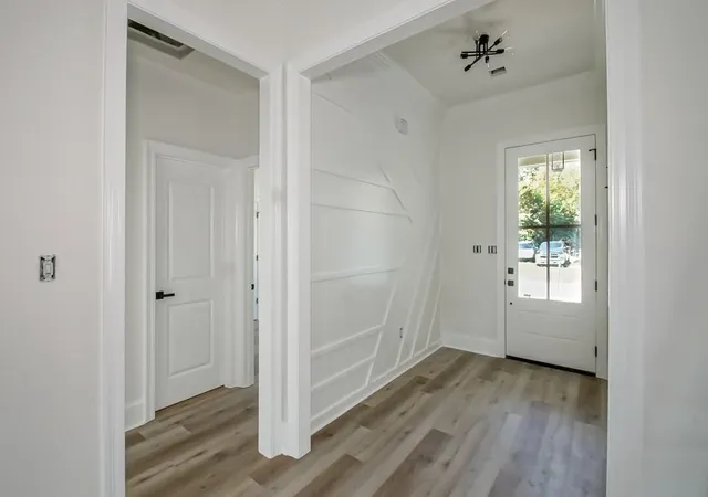 Photo 2 of Single family home for sale at 714 Oak St, St Rose, LA 70087 | MLS# 2579240 | Listing updated on 2026-09-30