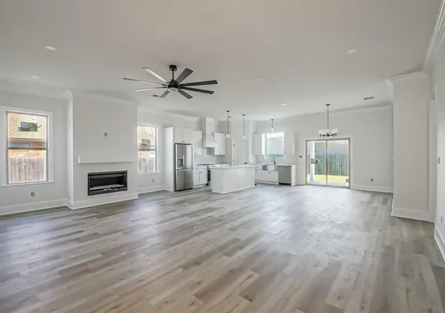 Photo 3 of Single family home for sale at 714 Oak St, St Rose, LA 70087 | MLS# 2579240 | Listing updated on 2026-09-30