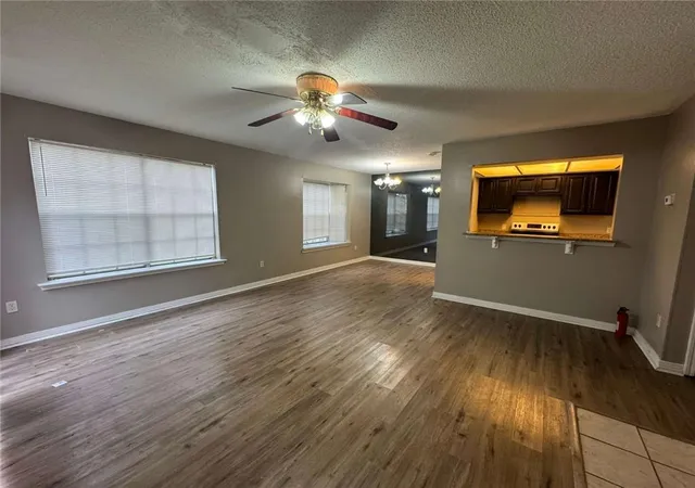 Listing Photo 1 - Condo for sale in building located at 2004 Greenpoint Dr, New Orleans, LA 70114 - Unit #2004