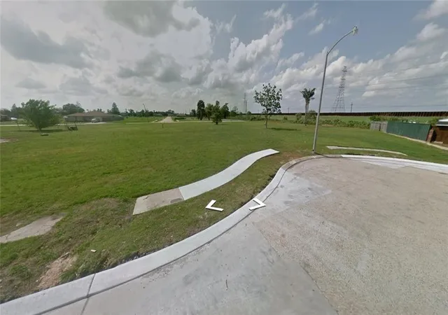 Land for sale at 4020 Hamlet St, Chalmette, LA 70043 | MLS# 2580157