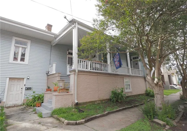 Photo 1 of Multi family home for sale at 117 N C Solomon St, New Orleans, LA 70119 | MLS# 2580168 | Listing updated on 2026-10-04