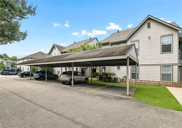 Photo 2 of Condo for sale at 350 Emerald Forest Blvd #19202, Covington, LA 70433 | MLS# 2580433 | Listing updated on 2026-10-09